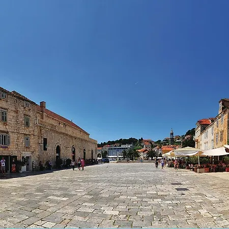 Hvar Vandele Bozitkovic