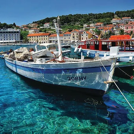Hvar Vandele Bozitkovic *